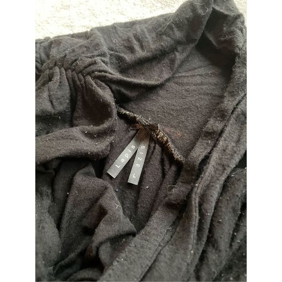 Black Halter/Sleeveless Dress - Picture 3 of 3